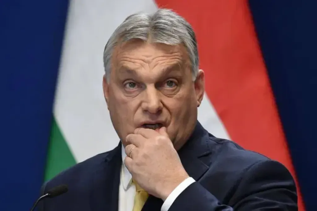Орбан після атаки дронів на Польщу закликав «покласти край війні»