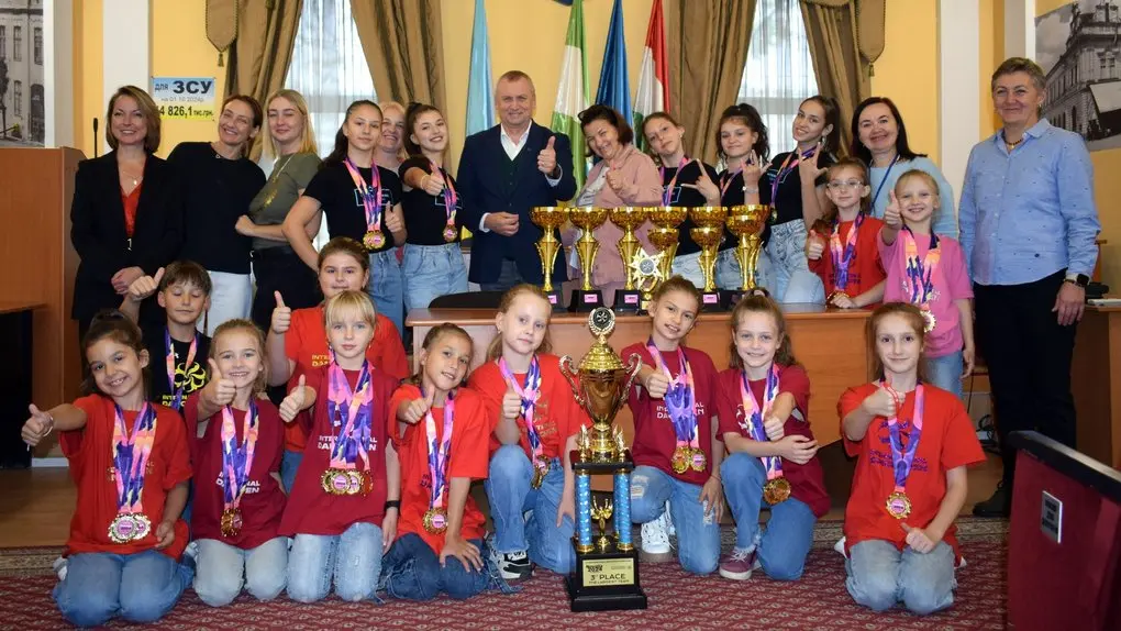 Дитячий танцювальний гурт “Атас” здобув третє місце на міжнародному чемпіонаті