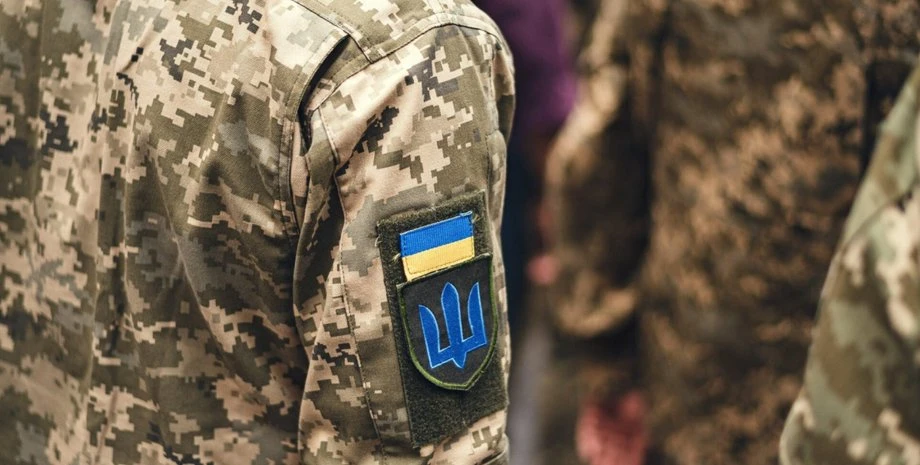 Незаконна мобілізація в Україні: Викладач-ветеран зник зі школи на Закарпатті — Хто тепер навчатиме дітей?