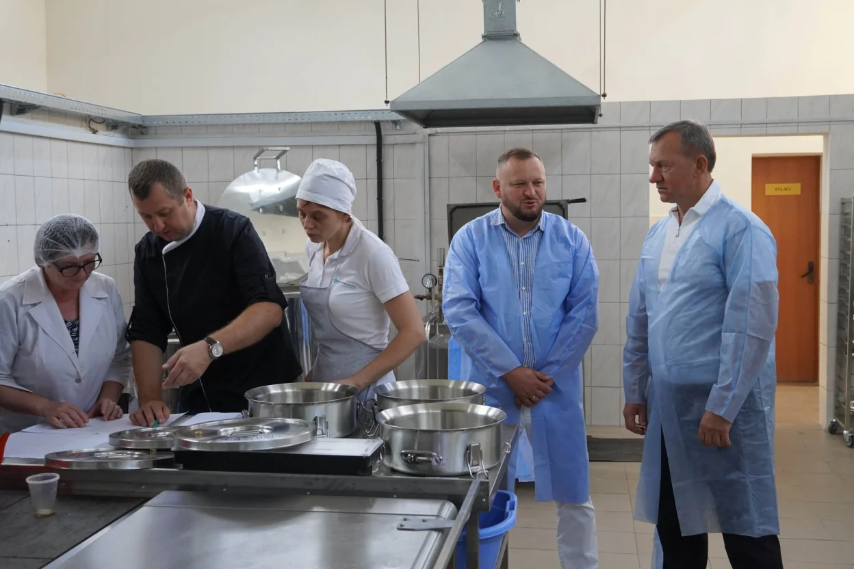 В Ужгороді замовили “кейтеринг” на 15 млн гривень для пацієнтів міської лікарні