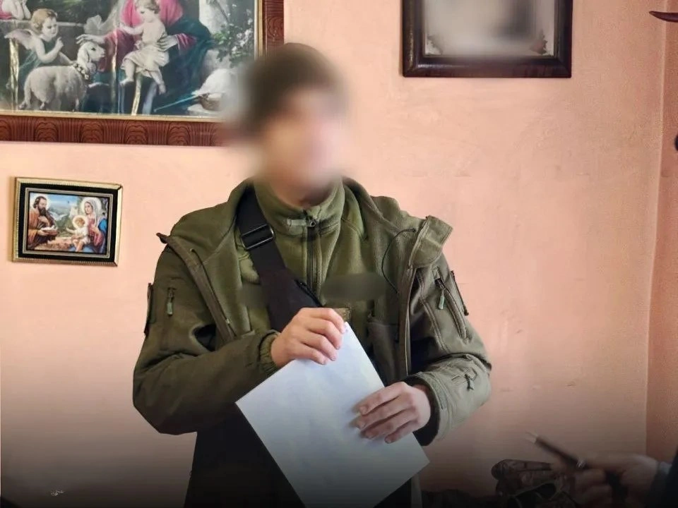 “Як обійти прикордонні наряди за $2000”: військовий із Закарпаття продавав маршрути ухилянтам