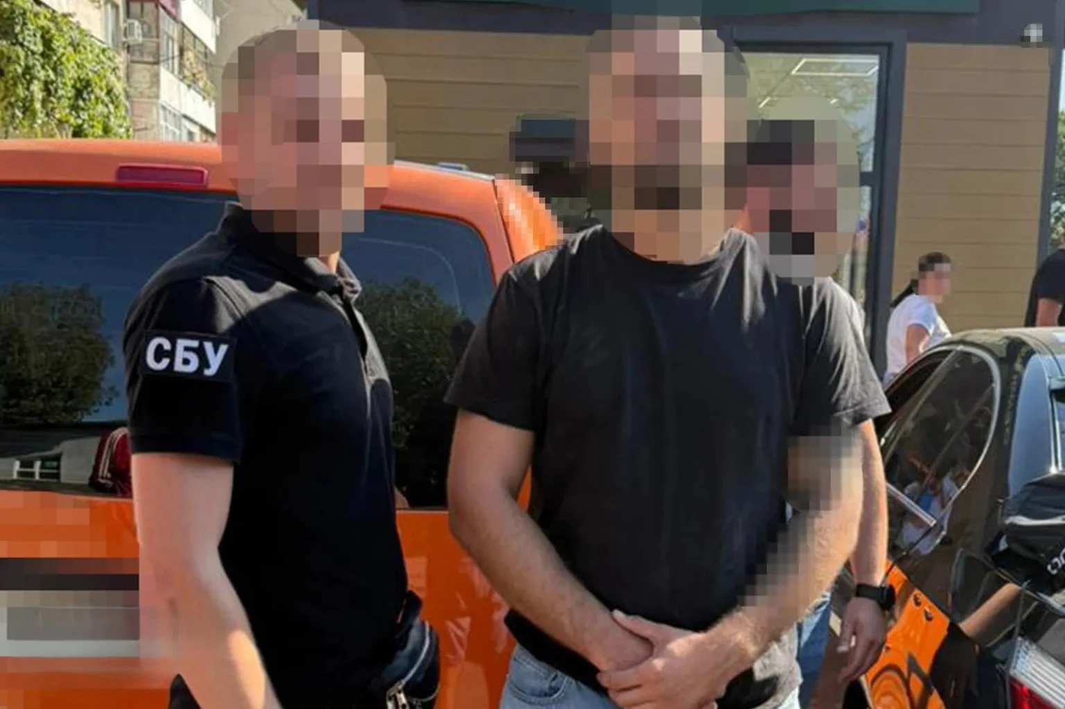 На Закарпатті СБУ блокувала схему ухилення від мобілізації: судитимуть лікаря та організатора