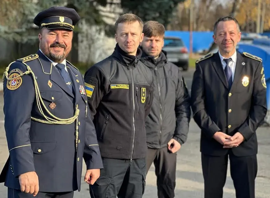 Закарпатська митниця навчає Чехію та Словаччину ловити наркотики: іноземна делегація в шоці – реальні результати 2025