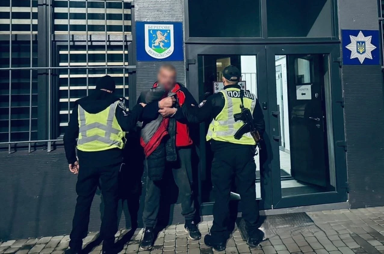 У рюкзаку — бомба»: на Берегівщині чоловік підняв по тривозі силовиків і опинився за ґратами