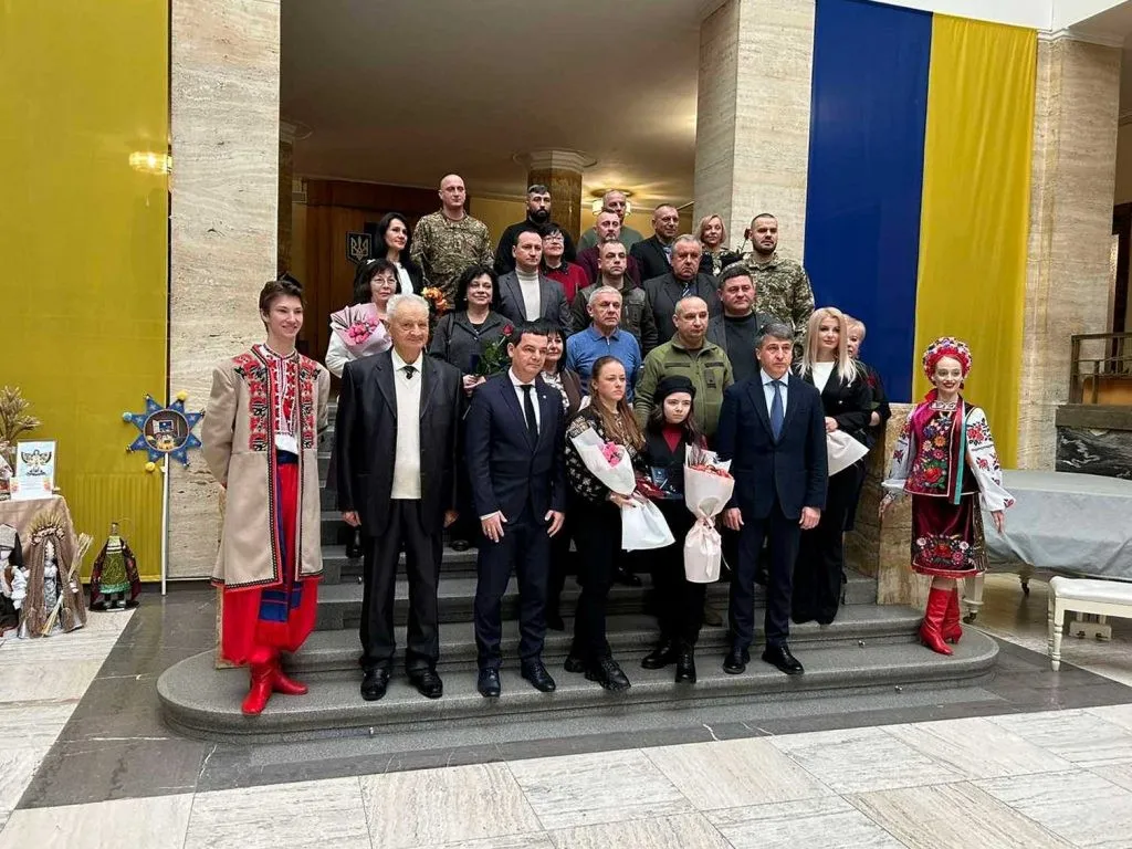 Під час чергової сесії Закарпатської обласної ради вручено нагороди та відзнаки представникам галузі культури