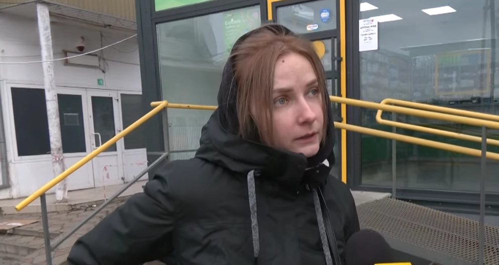 Оформили понад 75 тисяч людей за добу: яка ситуація у пунктах пропуску на Львівщині