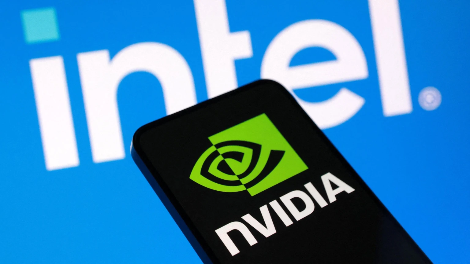 Відмова NVIDIA від тестів 18A вдарила по ринку і додала питань до стратегії Intel