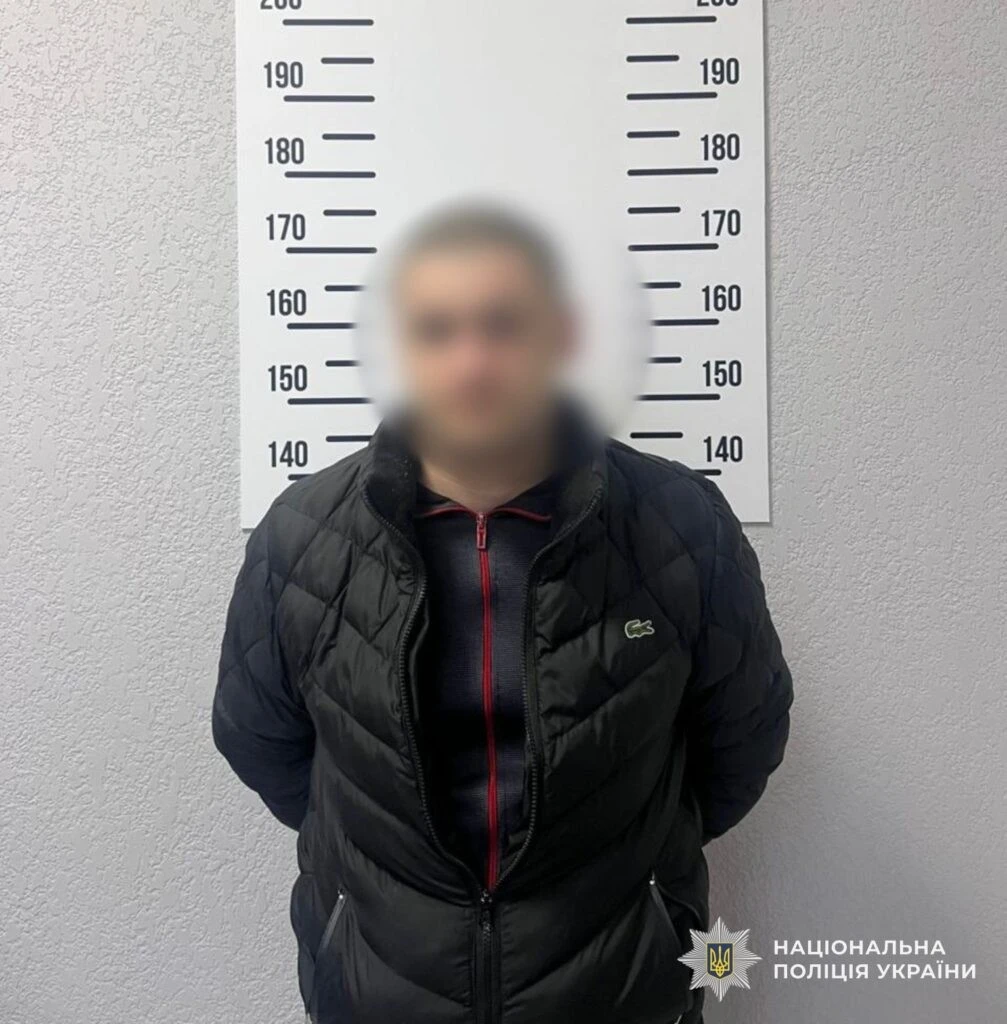 Метамфетамінний збут у Мукачеві: поліція взяла під варту раніше судимого чоловіка