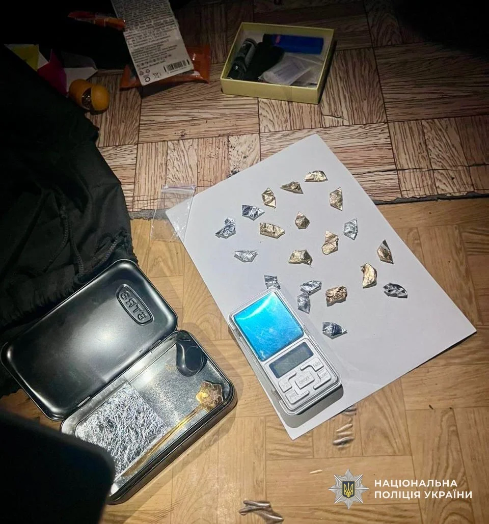 Метамфетамінний збут у Мукачеві: поліція взяла під варту раніше судимого чоловіка