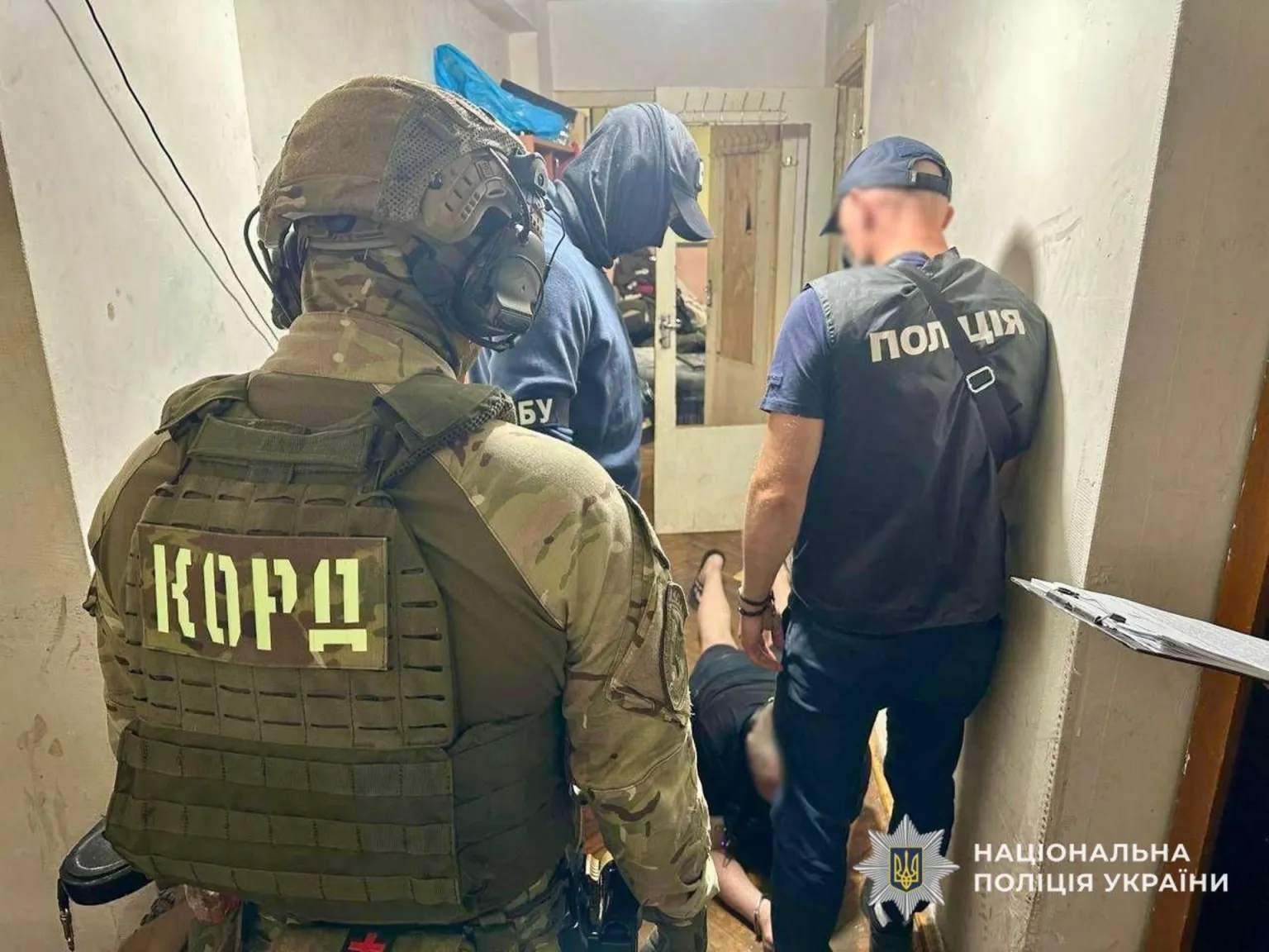 Пів мільйона на місяць: на Закарпатті завершили розслідування справи наркоугруповання