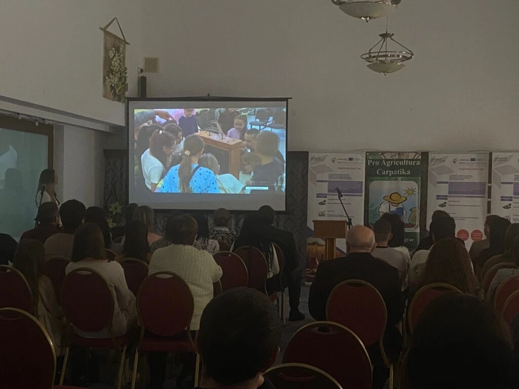 Ремесла, кухня і бджоли: на Берегівщині підбили підсумки українсько-румунського культурного проєкту