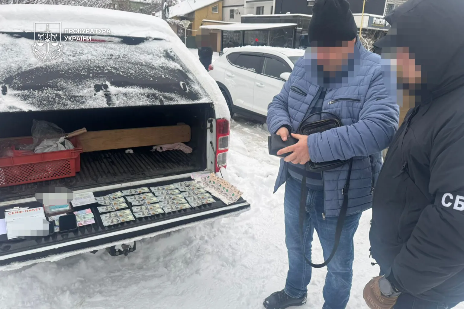 Схеми за долари: на Закарпатті викрили нових учасників оборудок для уникнення мобілізації
