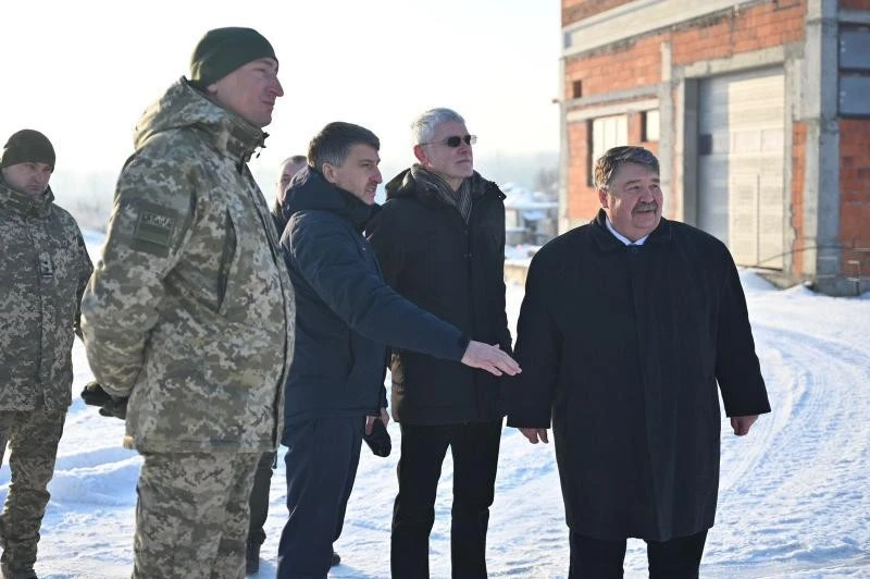 Новий коридор на кордоні з Угорщиною: пункт «Лужанка – Берегшурань» готують до відкриття