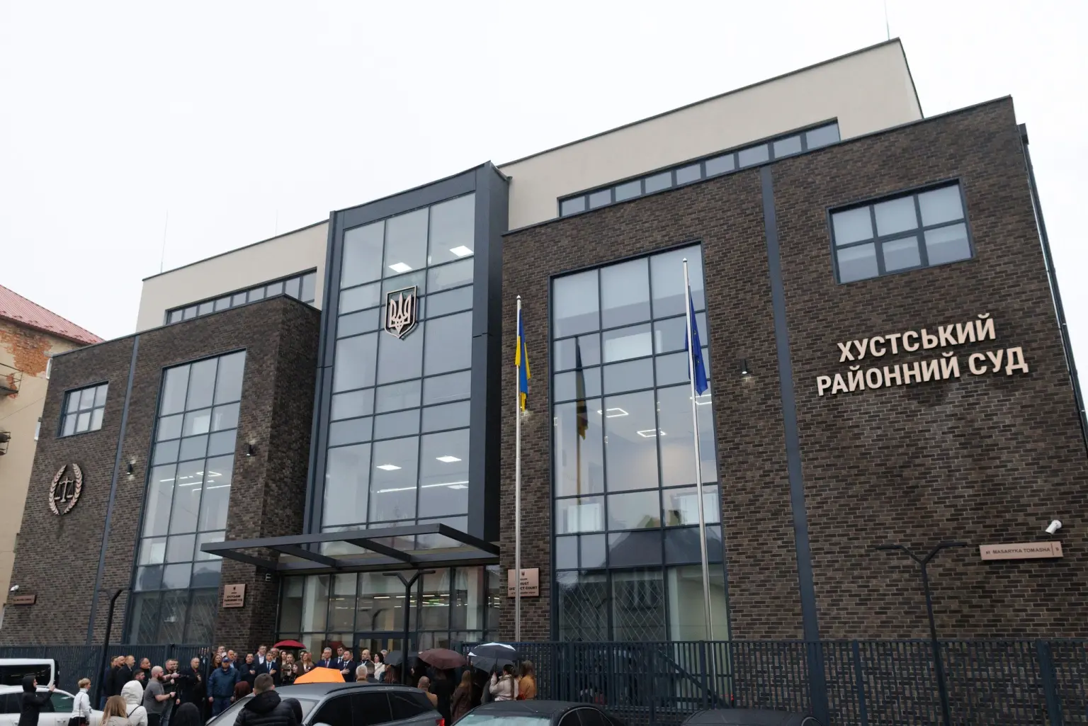 Дорога ціна «вирішення питання»: як спроба підкупу патрульних на Закарпатті обернулася судимістю