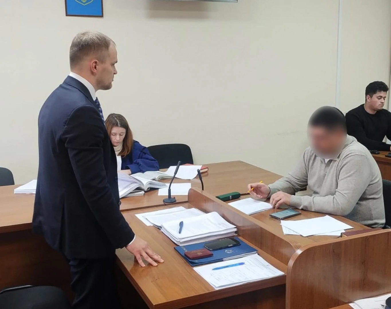 “Амфетаміновий драйв” завершився в’язницею: в Ужгороді винесли вирок викрадачу, який переїхав власника авто
