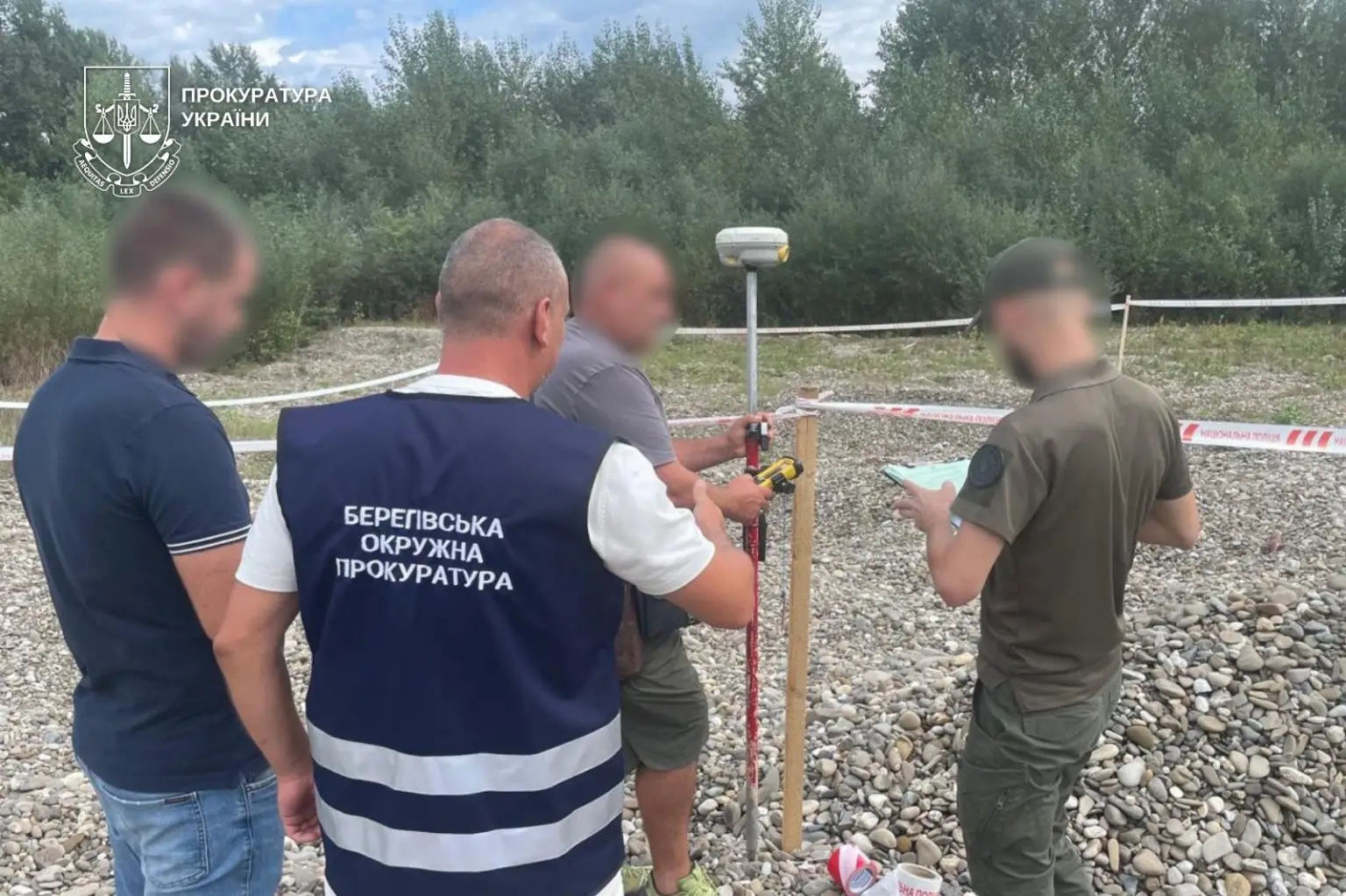 Сімейний “бізнес” на заповідній Тисі: на Закарпатті судитимуть братів за нищення природи