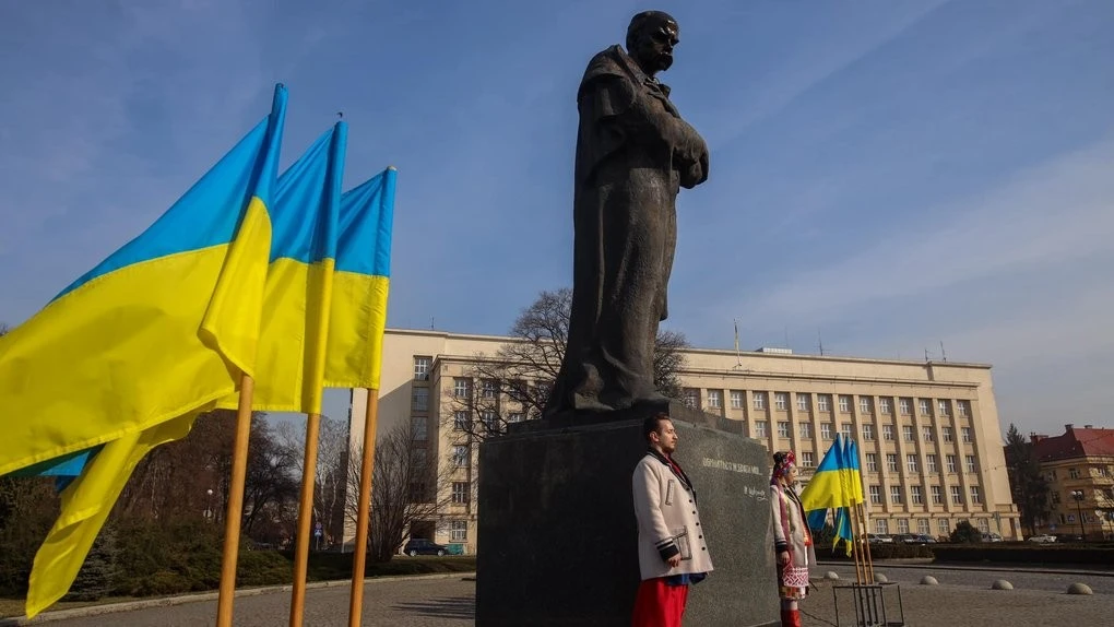 Голос Кобзаря в центрі Ужгорода: місто готується до ювілейного поетичного марафону