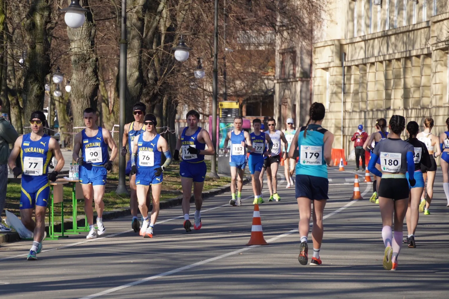 Набережна Ужгорода прийняла національну першість зі спортивної ходьби: триває відбір на чемпіонат Європи