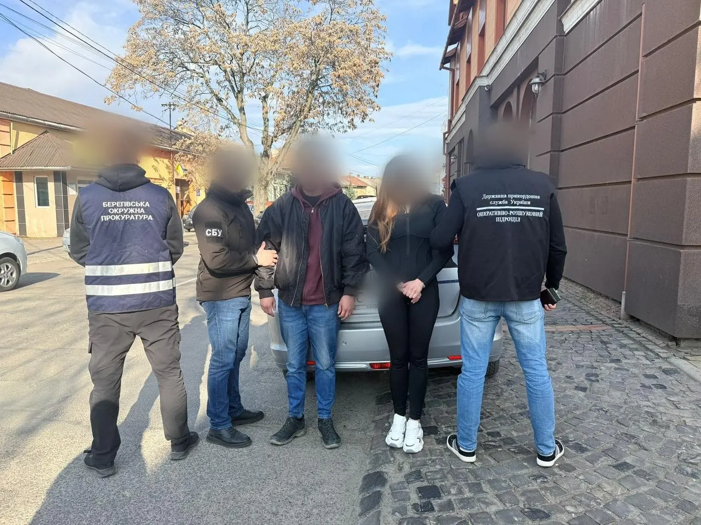 Ліквідація схем нелегального транзиту: на Закарпатті викрили групу переправникі