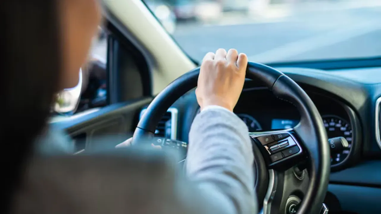Українські власники люксових авто сплатили до бюджету понад 80 мільйонів гривень за квартал