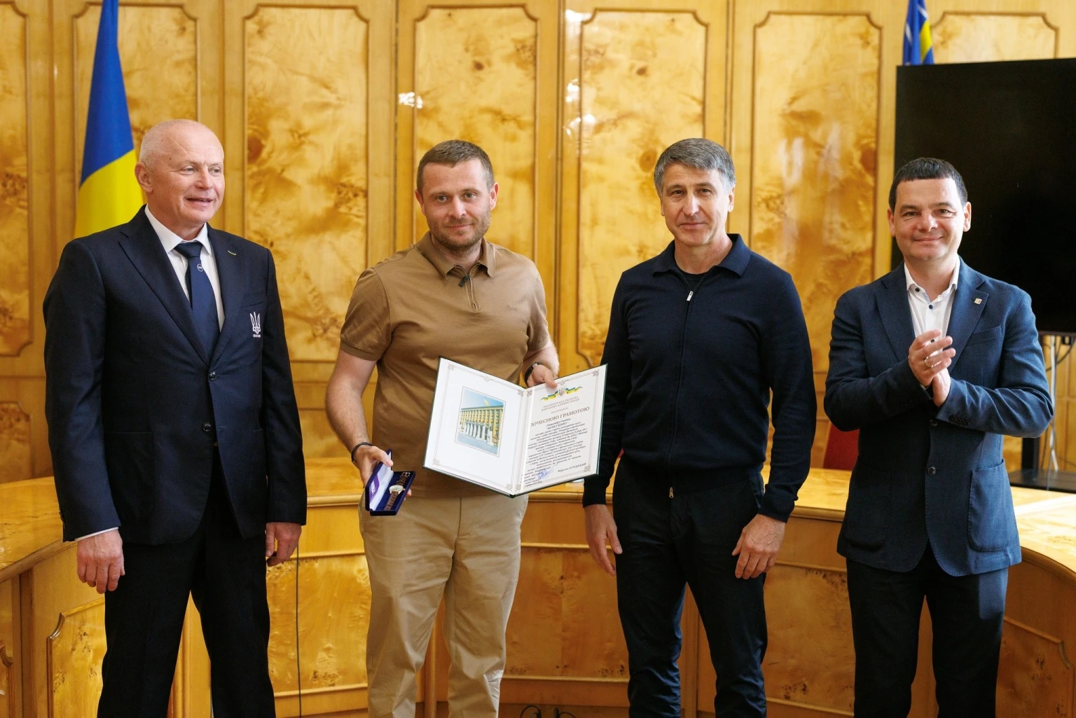 Закарпатські олімпійці отримали почесні грамоти та цінні подарунки від керівництва регіону