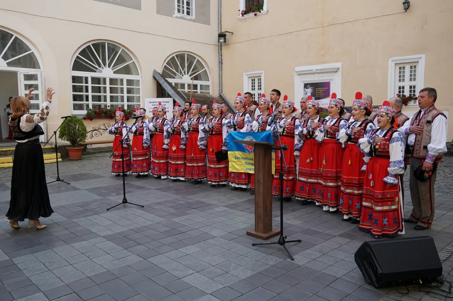Культурне розмаїття на Срібній Землі: в Ужгороді стартував унікальний фольклорний фестиваль