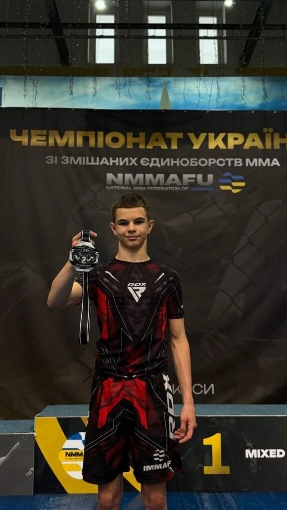 Мукачівський боєць Артем Дюго здобув путівку на чемпіонат світу в Абу-Дабі