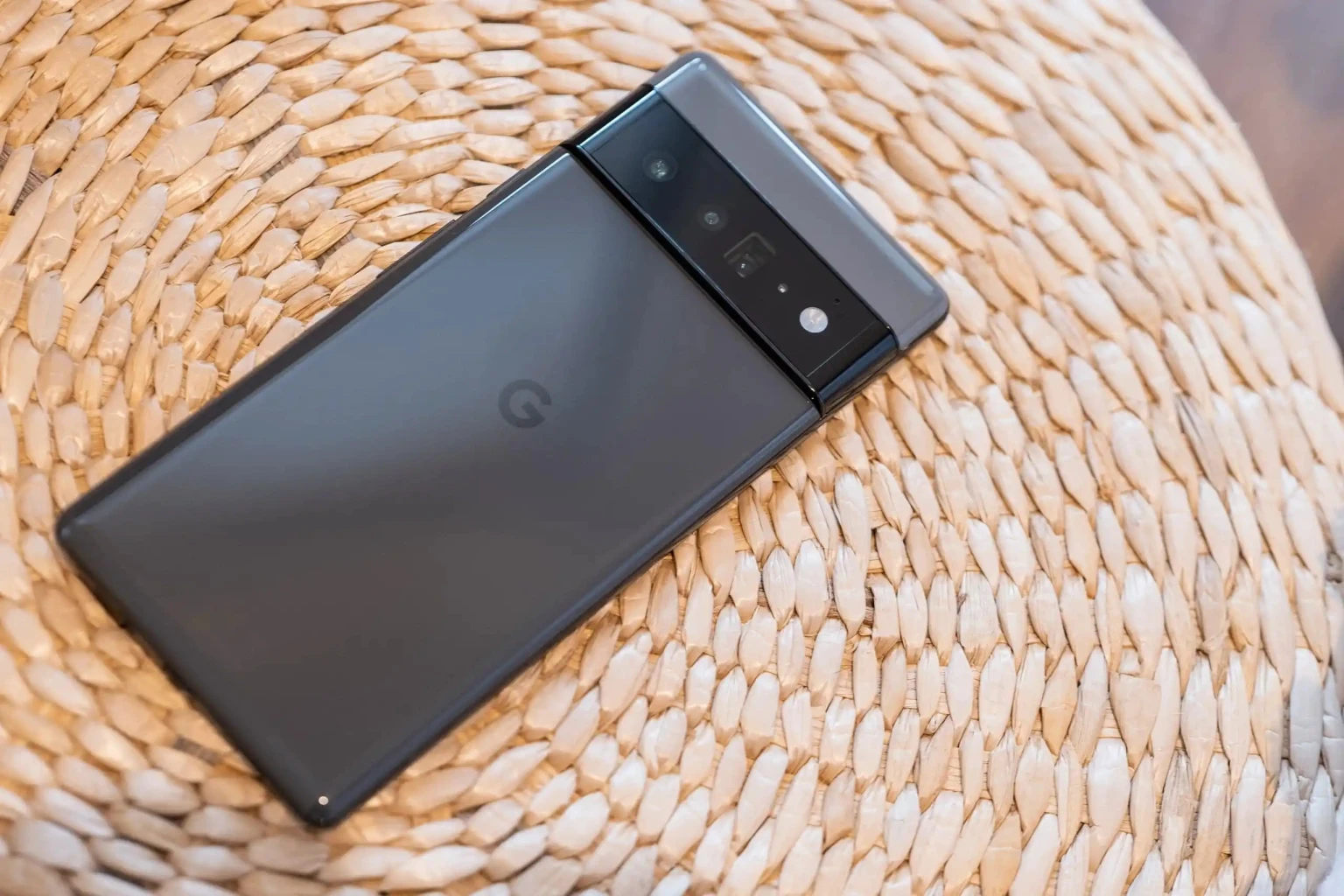 Смартфони Google Pixel раптово вимикаються через хибні температурні звіти