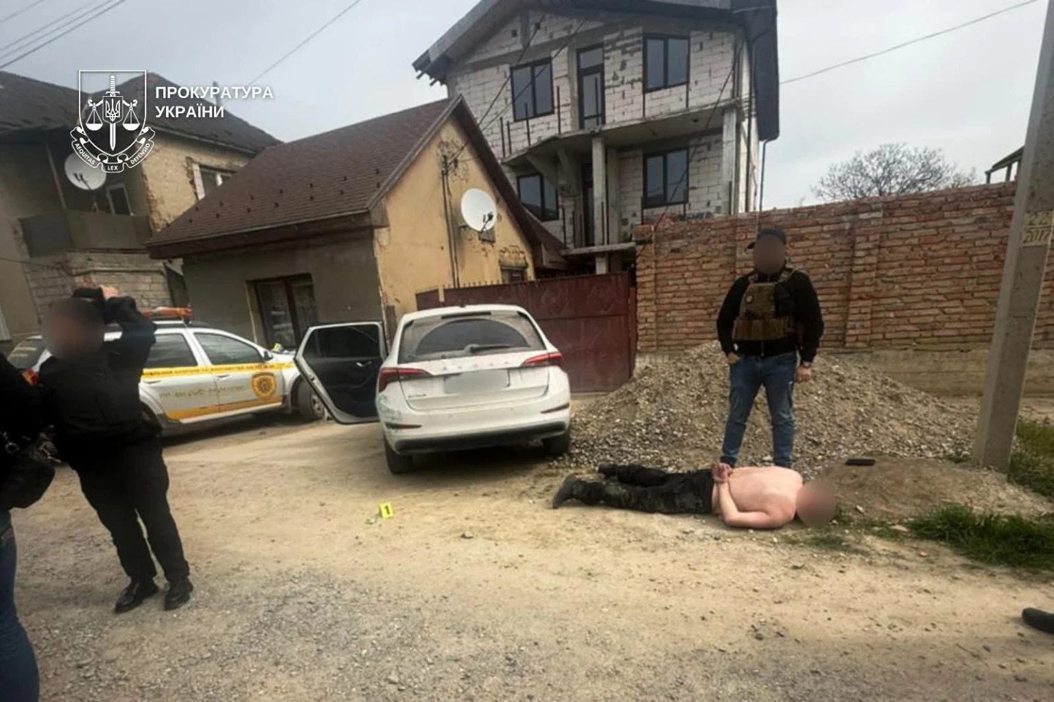На Закарпатті судитимуть чоловіка за серію тяжких злочинів